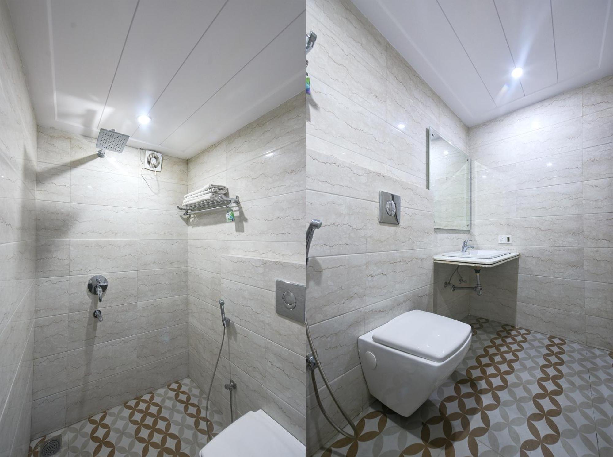 Hotel Geet Deluxe New Delhi Bagian luar foto