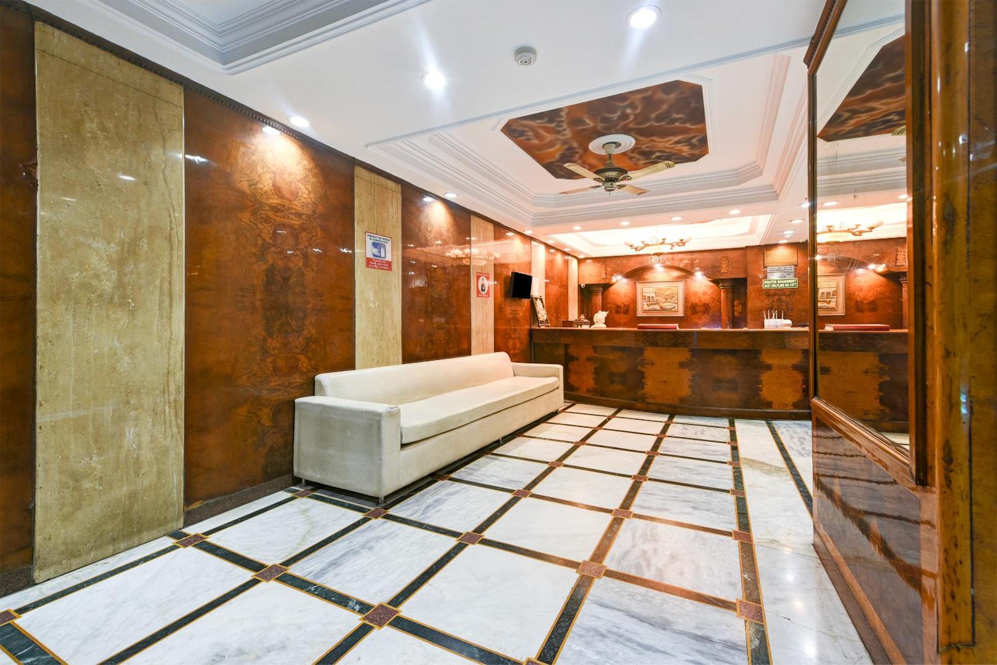 Hotel Geet Deluxe New Delhi Bagian luar foto
